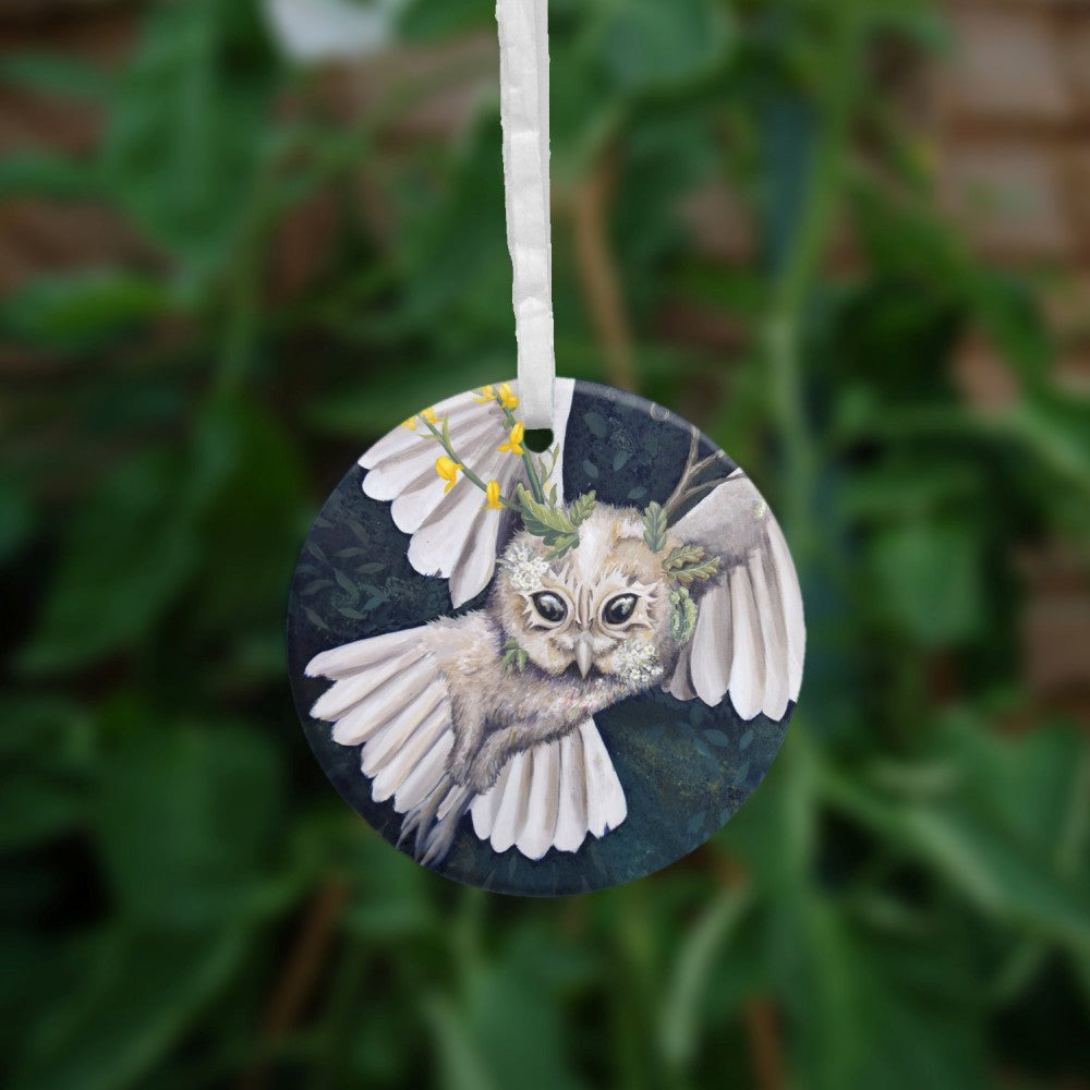 The other side of the ornament, showing a close up of the owl.